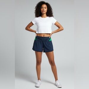 Lululemon Groovy Run Shorts